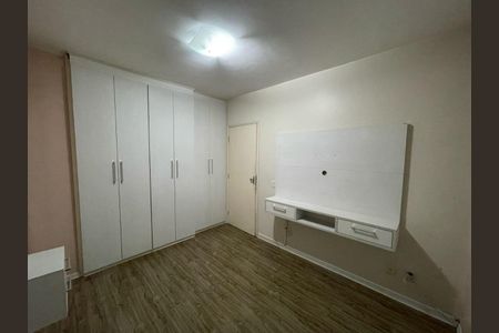 Casa à venda com 190m², 3 quartos e 3 vagas