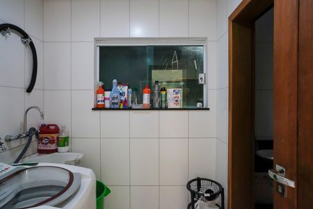 Casa à venda com 249m², 3 quartos e 3 vagasÁrea de Serviço