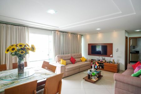 Sala de casa para alugar com 3 quartos, 249m² em Vila Angelina, São Bernardo do Campo