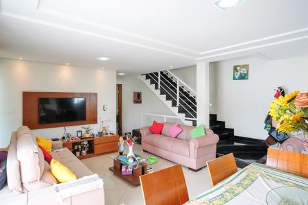 Sala de casa para alugar com 3 quartos, 249m² em Vila Angelina, São Bernardo do Campo