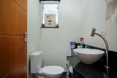 Casa à venda com 249m², 3 quartos e 3 vagasLavabo