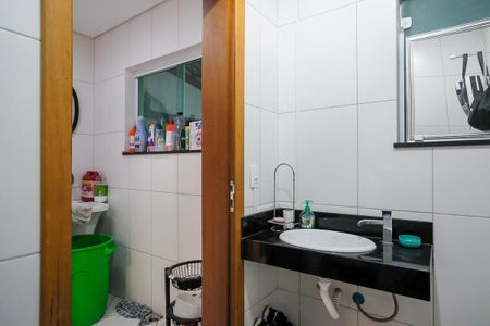 Casa à venda com 249m², 3 quartos e 3 vagasBanheiro de Serviço