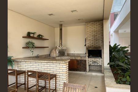 Apartamento à venda com 65m², 2 quartos e 1 vagaÁrea comum - Churrasqueira