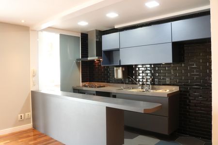 Apartamento à venda com 65m², 2 quartos e 1 vagaCozinha