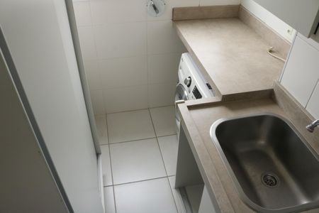Apartamento à venda com 65m², 2 quartos e 1 vagaÁrea de Serviço