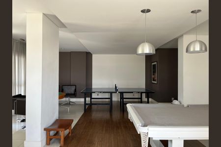 Apartamento à venda com 65m², 2 quartos e 1 vagaÁrea comum