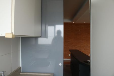 Apartamento à venda com 65m², 2 quartos e 1 vagaÁrea de Serviço