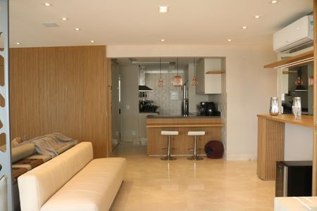 Sala de apartamento à venda com 3 quartos, 134m² em Vila Anastácio, São Paulo