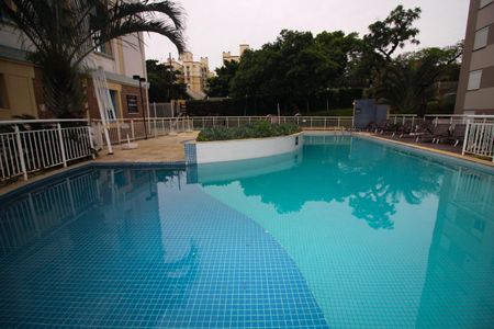 Apartamento à venda com 69m², 3 quartos e 1 vaga Apartamento à venda com 69m², 3 quartos e 1 vagaÁrea comum - Piscina
