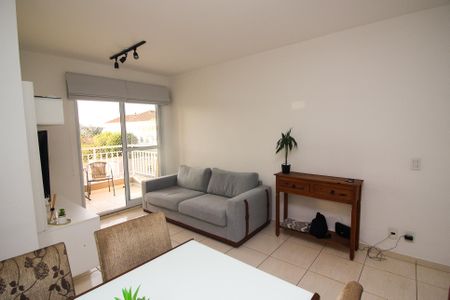 Sala de apartamento à venda com 3 quartos, 69m² em Teresópolis, Porto Alegre