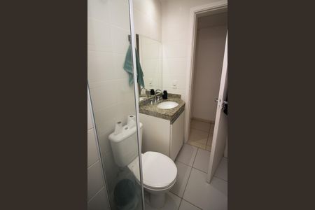 Apartamento à venda com 69m², 3 quartos e 1 vaga Apartamento à venda com 69m², 3 quartos e 1 vagaBanheiro Social