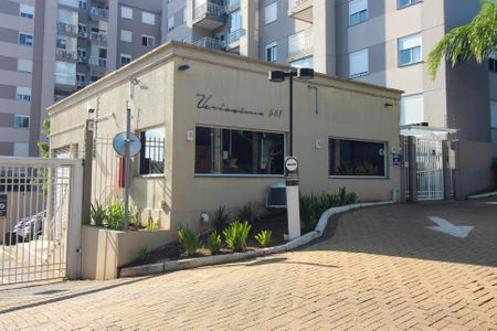 Apartamento à venda com 69m², 3 quartos e 1 vaga Apartamento à venda com 69m², 3 quartos e 1 vagaFachada e portaria