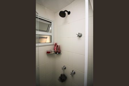 Apartamento à venda com 69m², 3 quartos e 1 vaga Apartamento à venda com 69m², 3 quartos e 1 vagaBanheiro Social