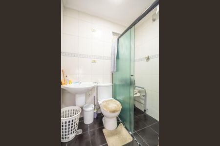 Casa à venda com 125m², 3 quartos e 2 vagas Casa à venda com 125m², 3 quartos e 2 vagasBanheiro Social