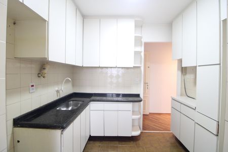 Apartamento à venda com 56m², 2 quartos e 1 vagaCozinha