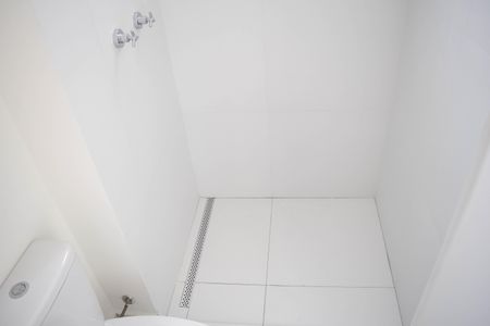 Apartamento à venda com 63m², 2 quartos e 1 vaga Apartamento à venda com 63m², 2 quartos e 1 vagaBanheiro Social