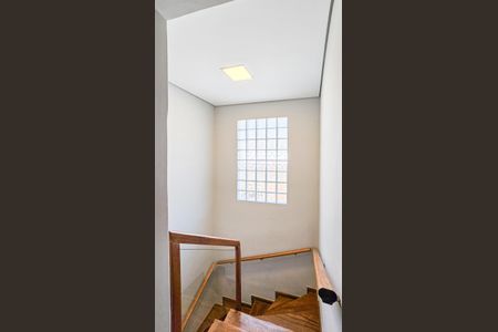 Casa à venda com 185m², 3 quartos e 2 vagas Casa à venda com 185m², 3 quartos e 2 vagasCorredor