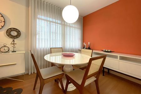 Apartamento à venda com 165m², 3 quartos e 1 vagaSala de jantar