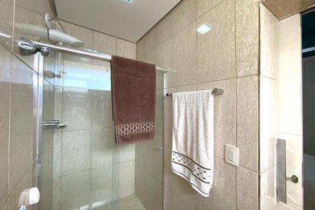 Apartamento à venda com 165m², 3 quartos e 1 vagaBanheiro da Suíte