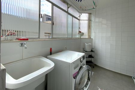 Apartamento à venda com 165m², 3 quartos e 1 vagaÁrea de Serviço