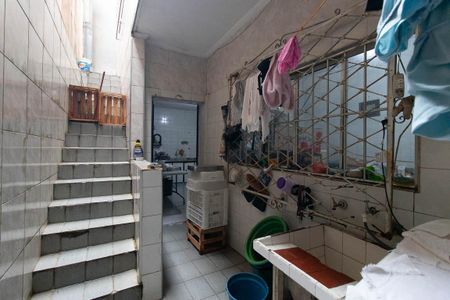 Casa à venda com 200m², 3 quartos e 2 vagas Casa à venda com 200m², 3 quartos e 2 vagasÁrea de Serviço