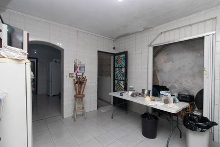 Casa à venda com 200m², 3 quartos e 2 vagas Casa à venda com 200m², 3 quartos e 2 vagasCozinha