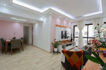 Apartamento para alugar com 78m², 3 quartos e 2 vagas Apartamento para alugar com 78m², 3 quartos e 2 vagasSala