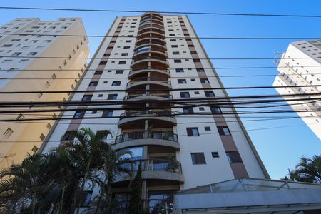 Apartamento para alugar com 78m², 3 quartos e 2 vagas Apartamento para alugar com 78m², 3 quartos e 2 vagasFachada do bloco