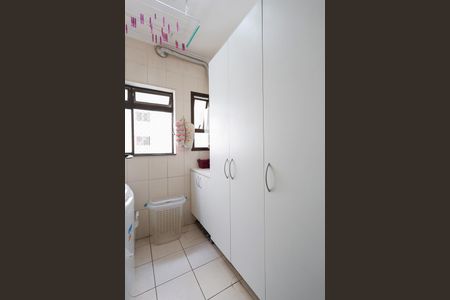 Apartamento para alugar com 78m², 3 quartos e 2 vagas Apartamento para alugar com 78m², 3 quartos e 2 vagasÁrea de Serviço