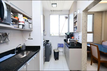 Apartamento à venda com 57m², 2 quartos e 2 vagas Apartamento à venda com 57m², 2 quartos e 2 vagasCozinha