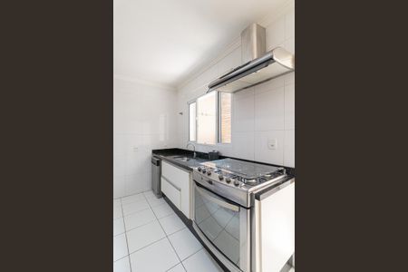Casa à venda com 90m², 3 quartos e 2 vagas Casa à venda com 90m², 3 quartos e 2 vagasCozinha