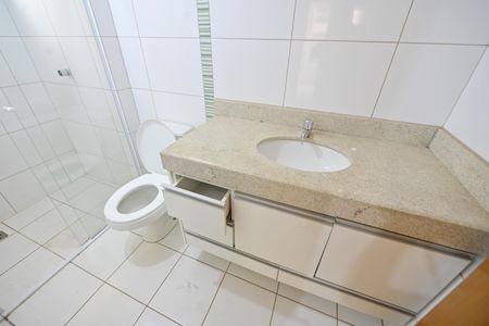 Apartamento para alugar com 100m², 3 quartos e 2 vagas Apartamento para alugar com 100m², 3 quartos e 2 vagasBanheiro das Semi Suíte 1 e 2