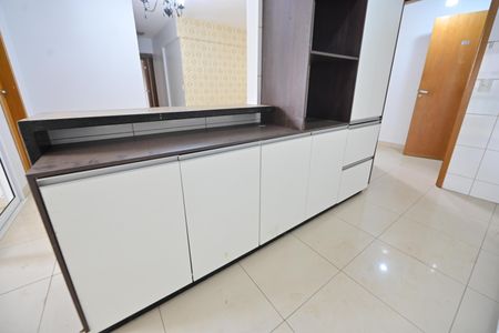 Apartamento para alugar com 100m², 3 quartos e 2 vagas Apartamento para alugar com 100m², 3 quartos e 2 vagasCozinha