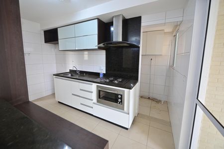 Apartamento para alugar com 100m², 3 quartos e 2 vagas Apartamento para alugar com 100m², 3 quartos e 2 vagasCozinha