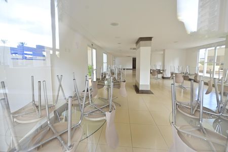 Apartamento para alugar com 100m², 3 quartos e 2 vagas Apartamento para alugar com 100m², 3 quartos e 2 vagasÁrea comum