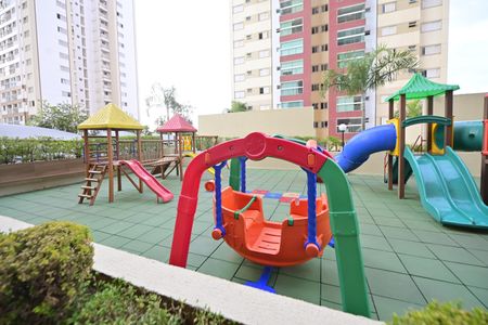 Apartamento para alugar com 100m², 3 quartos e 2 vagas Apartamento para alugar com 100m², 3 quartos e 2 vagasÁrea comum