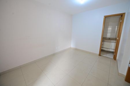 Apartamento para alugar com 100m², 3 quartos e 2 vagas Apartamento para alugar com 100m², 3 quartos e 2 vagasSemi Suíte 2