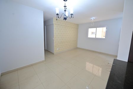 Sala de apartamento para alugar com 3 quartos, 100m² em Residencial Eldorado, Goiânia
