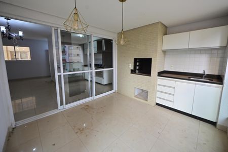 Apartamento para alugar com 100m², 3 quartos e 2 vagas Apartamento para alugar com 100m², 3 quartos e 2 vagasVaranda gourmet