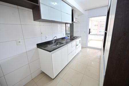 Apartamento para alugar com 100m², 3 quartos e 2 vagas Apartamento para alugar com 100m², 3 quartos e 2 vagasCozinha
