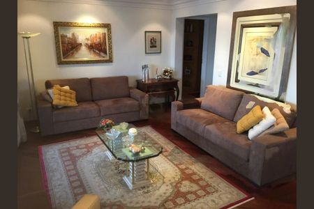 Apartamento à venda com 4 quartos, 200m² em Moema, São Paulo