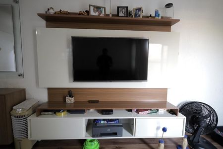 Apartamento à venda com 85m², 3 quartos e 2 vagas Apartamento à venda com 85m², 3 quartos e 2 vagasSala