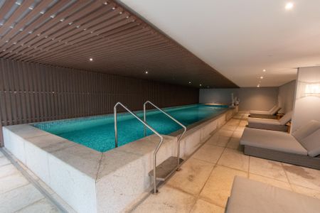 Apartamento à venda com 84m², 2 quartos e 2 vagas Apartamento à venda com 84m², 2 quartos e 2 vagasPiscina aquecida