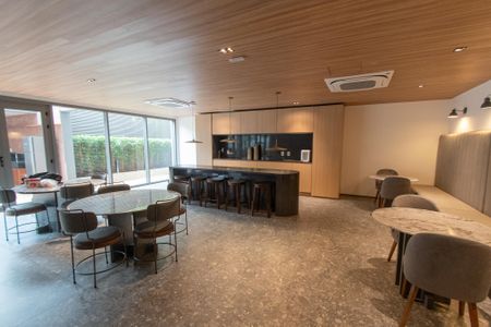 Apartamento à venda com 84m², 2 quartos e 2 vagas Apartamento à venda com 84m², 2 quartos e 2 vagasHall social