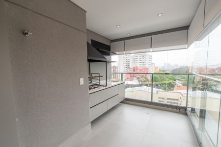 Apartamento à venda com 84m², 2 quartos e 2 vagas Apartamento à venda com 84m², 2 quartos e 2 vagasVaranda