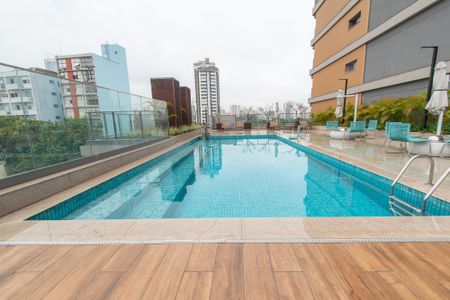 Apartamento à venda com 84m², 2 quartos e 2 vagas Apartamento à venda com 84m², 2 quartos e 2 vagasÁrea comum - Piscina