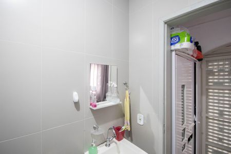 Casa à venda com 125m², 4 quartos e 1 vagaBanheiro da Suíte - Casa 2