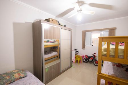 Casa à venda com 125m², 4 quartos e 1 vagaQuarto  - Casa 1