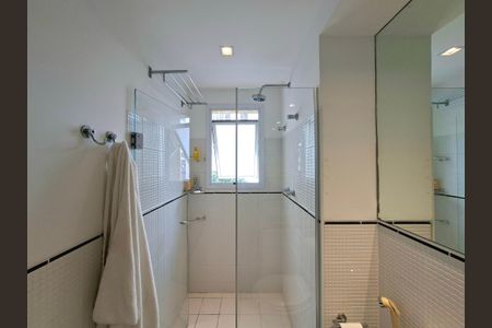 Apartamento para alugar com 60m², 1 quarto e 1 vagaBanheiro da Suíte