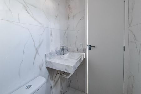 Apartamento à venda com 69m², 2 quartos e 2 vagasBanheiro da Suíte